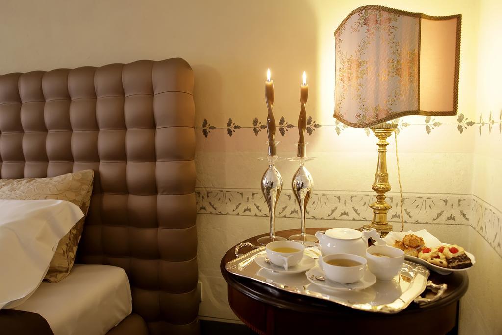 Residenza D'Epoca -Santa Caterina Acomodação com café da manhã Pisa Quarto foto